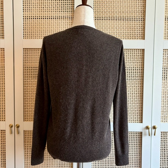 Quince 100% Mongolian Cashmere Cardigan – Truffle Brown (Size M) - Picture 4 of 15